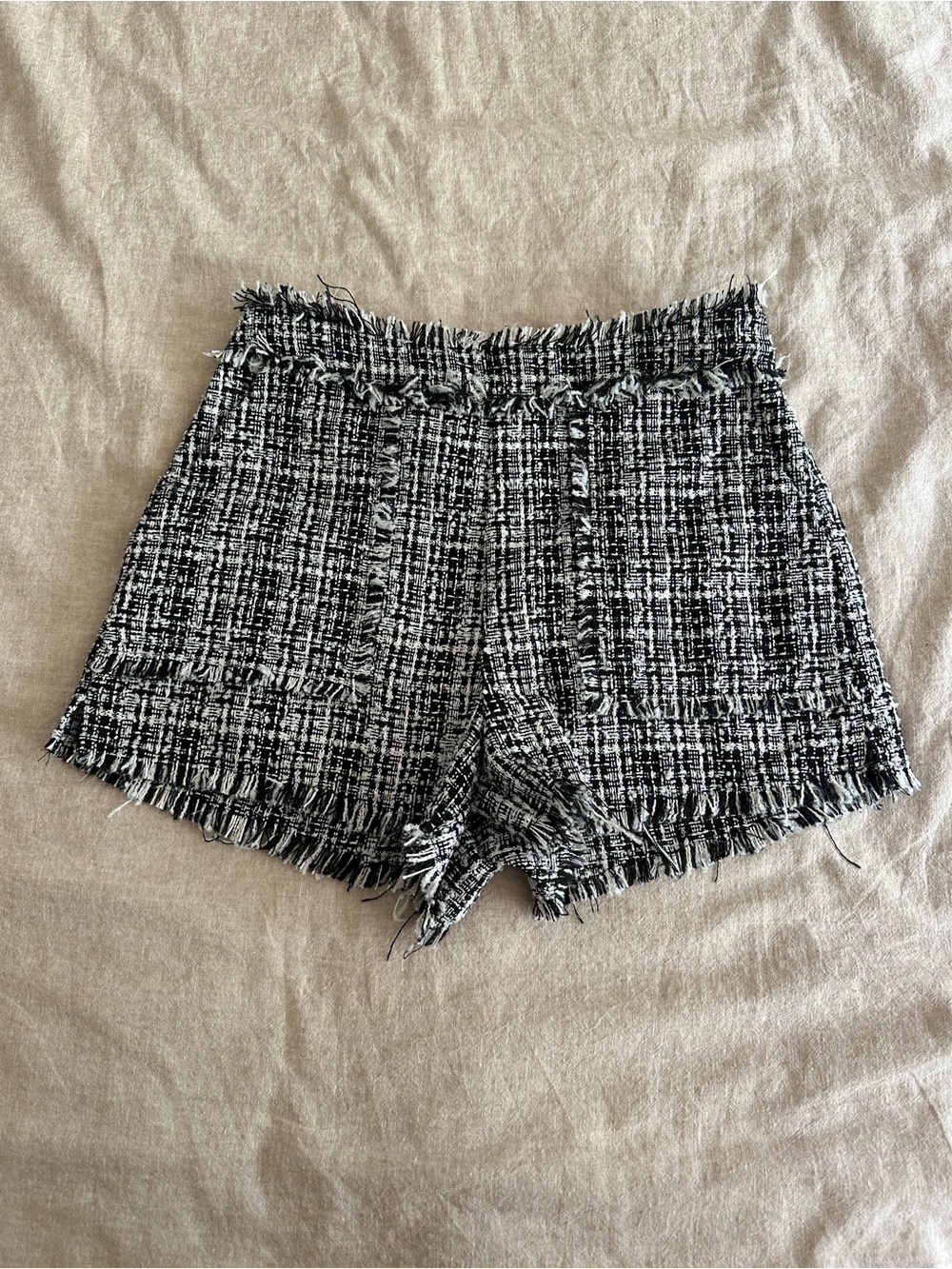 Forever 21 Black White Tweed Fringe Shorts Medium